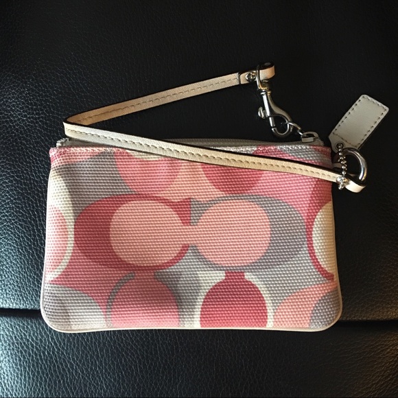 Small coach wristlet - Picture 2 of 2